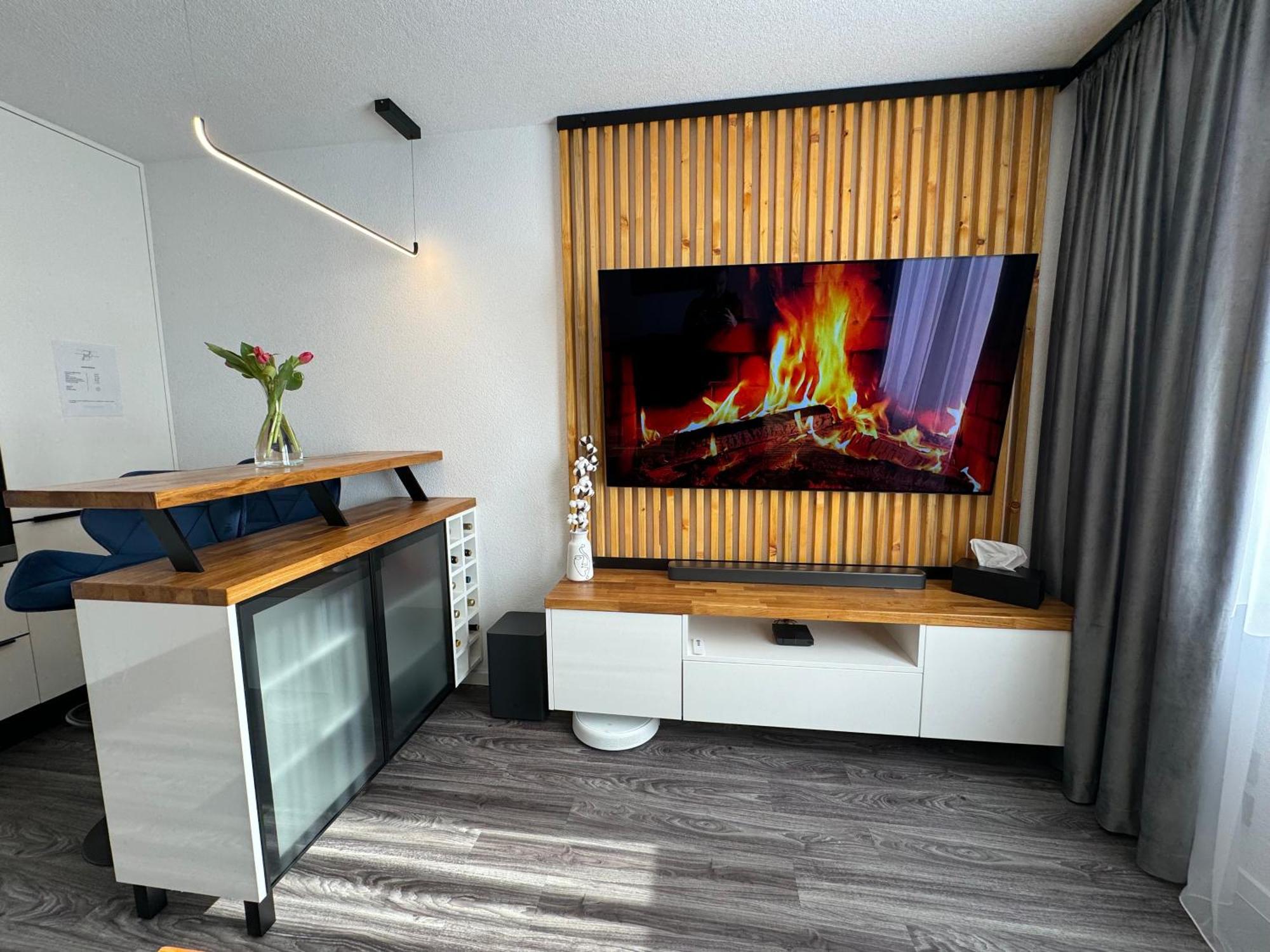 Apartman Piccoladuo V Banskej Bystrici บันสกาบิสตรีตซา ภายนอก รูปภาพ